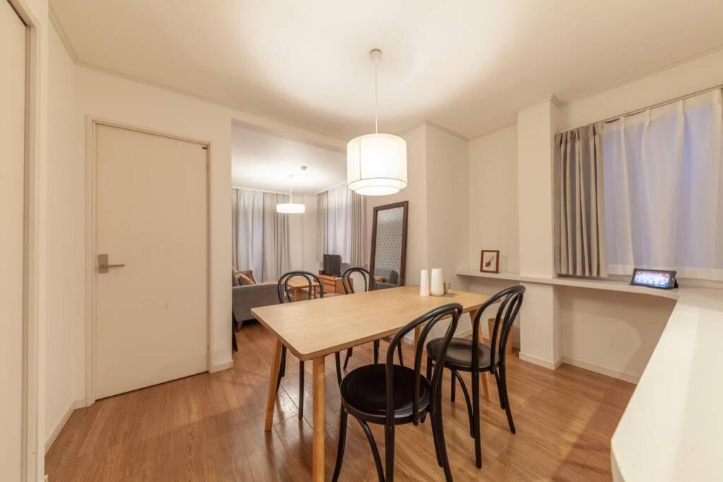 Eldor Nishikoujiya Apartment Tokio Buitenkant foto
