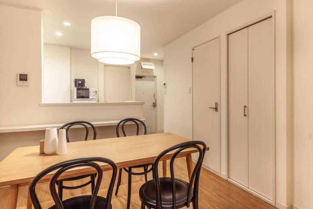 Eldor Nishikoujiya Apartment Tokio Buitenkant foto