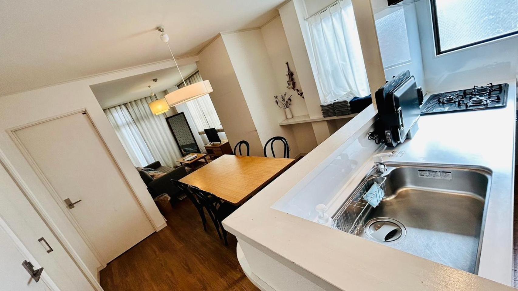 Eldor Nishikoujiya Apartment Tokio Buitenkant foto